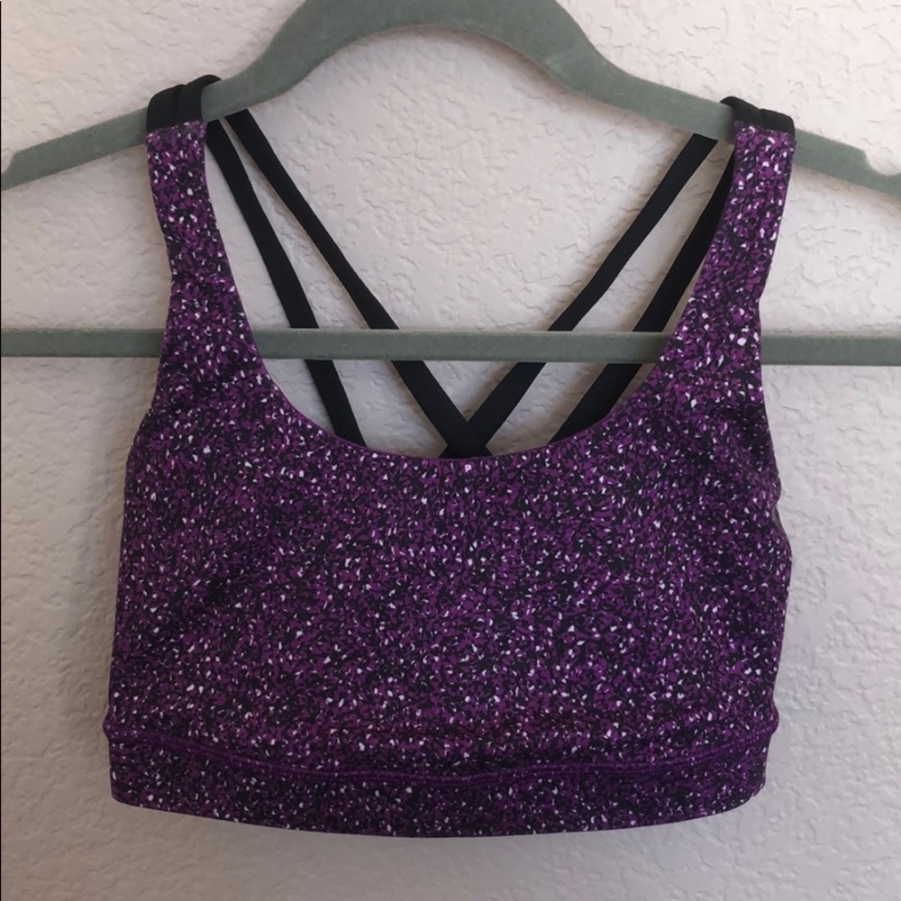 Lululemon Women’s sports bra size 4